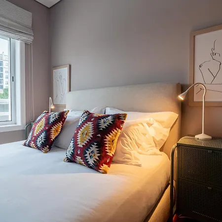 Taupe Perto Do Metro - Cedofeita, Apartamento *