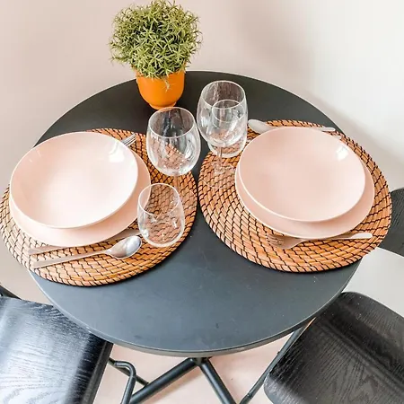 Appartement Sunny In The Heart Of Lapa - 5min Walk To Metro!