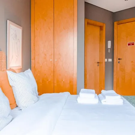 Taupe Studio Perto Do Metro - Cedofeita, Porto